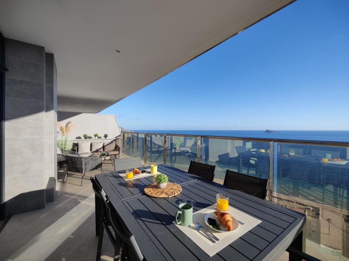 Sunset Cliffs Sea & Sky Apartments Benidorm Exterior photo
